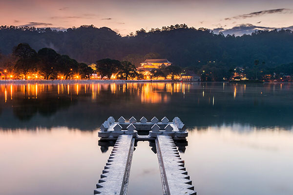 Kandy Lake Sri Lanka